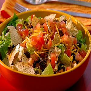 Beef Taco Salad with Chunky Tomato Dressing_image