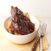 Beef Short Ribs with Potato-Carrot Mash_image