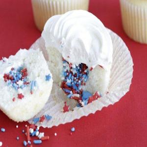 Surprise on the Inside Red, White and Blue Cupcakes_image
