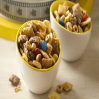 Minion Munch Chex® Party Mix_image