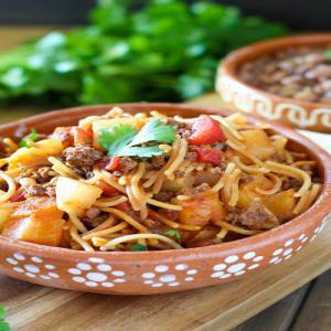 Fideo con Carne and Papas - addicted to recipes_image