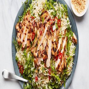 Garlicky Instant Ramen Noodle Salad With Grilled Chicken Thighs_image