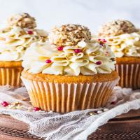 Almond Cupcakes_image