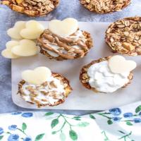 Freezer Friendly Healthy Baked Apple Oatmeal Cups_image