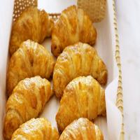 Almond Croissants_image