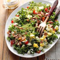 Kale & Bacon Salad with Honey-Horseradish Vinaigrette_image