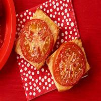 Tomato-Garlic Bread image