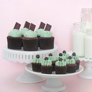 Mint Chocolate Chip Cupcakes Recipe - (4.5/5)_image