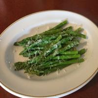 Broiled Asparagus with Goat Cheese image