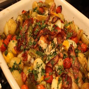 Roast Chicken With Potato, Capsicum and Tomato_image
