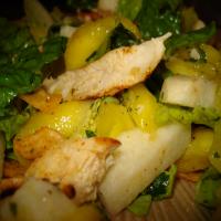Chicken, Mango & Jicama Salad W Tequila-Lime Vinaigrette_image
