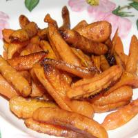 Balsamic Roasted Carrots image