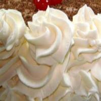 Easy Homemade Whipped Cream Frosting_image