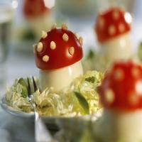 Salad with Hard-boiled Eggs and Tomatoes_image