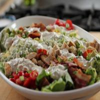 Cobb Salad with Blue Cheese Dressing_image