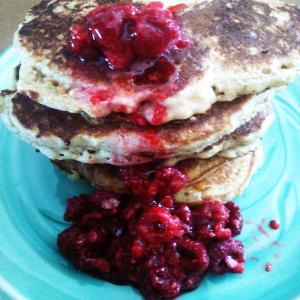 Ricotta-Oat-Bran Pancakes With Raspberry Sauce image