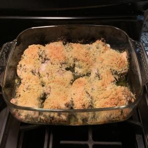 Crunchy Baked Pesto Chicken Thighs_image