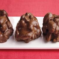 Triple Chocolate-Nut Clusters_image