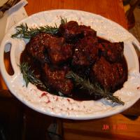 Beef Tenderloin with Port-Rosemary Sauce_image