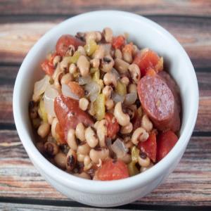 New Year's Black Eyed Peas with Sausage_image
