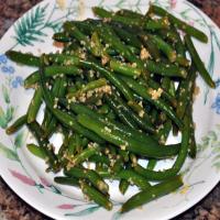 Yummy Garlicky Green Beans image