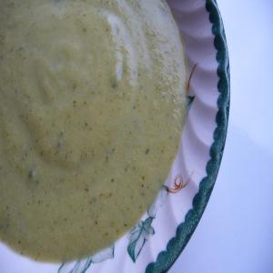 Courgette Soup With Basil_image