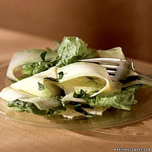 Sliced-Artichoke Salad_image
