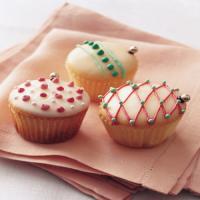 Royal Icing for Cupcake Ornaments image