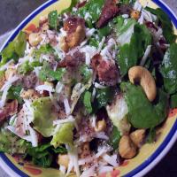 Spinach Cashew Salad image