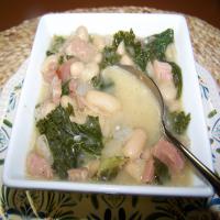 Tuscan White Bean Soup With Ham and Kale_image