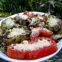 Grilled Green or Red Tomato With Herbs_image