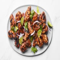Spicy Tamarind-Glazed Grilled Chicken Wings image