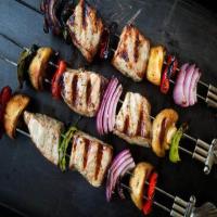 Grilled Tuna Kebabs with Wasabi Sauce_image