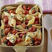 Conchiglioni Pasta with Creamy Tomato and Garlic Sauce_image