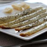 Roasted White Asparagus with Herbes de Provence_image