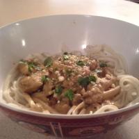 Slow Cooker Chicken Pad Thai_image