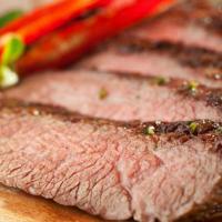Grilled Flank Steak with Red Onions_image