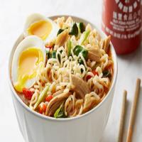 Easy Spicy Chicken Ramen Noodle Soup_image