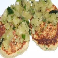 Green Onion Crab Cakes With Pineapple Salsa_image