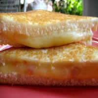 Double- Decker Grilled Cheese Sandwiches image
