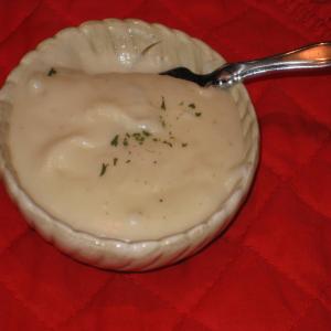 Garlic Creamed Mashed Red Potatoes image