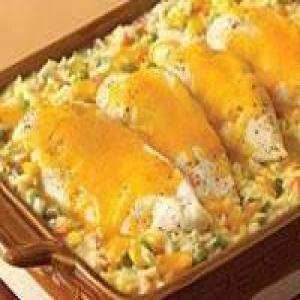 Cheesy Chicken & Rice Casserole._image