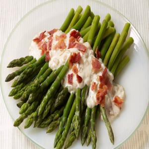 Asparagus & Bacon with Onion Ranch Dressing_image