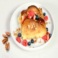 Baked French Toast with Pecan Crumble_image