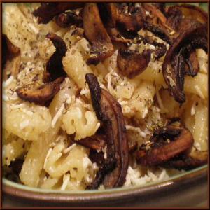 Mushroom Pasta With Browned Butter and Cheezus!_image