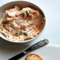 Smoked Salmon Dip with Bagel Chips image
