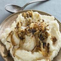 Caramelized-Onion Mashed Potatoes_image