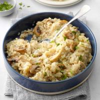 Pressure-Cooker Risotto with Chicken and Mushrooms image