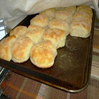 Lisa's Homemade Buttermilk Biscuits_image