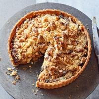 Mince tart with crumble topping image